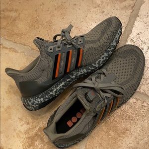 adidas Ultraboost Women’s Size 9.5 - NEVER WORN